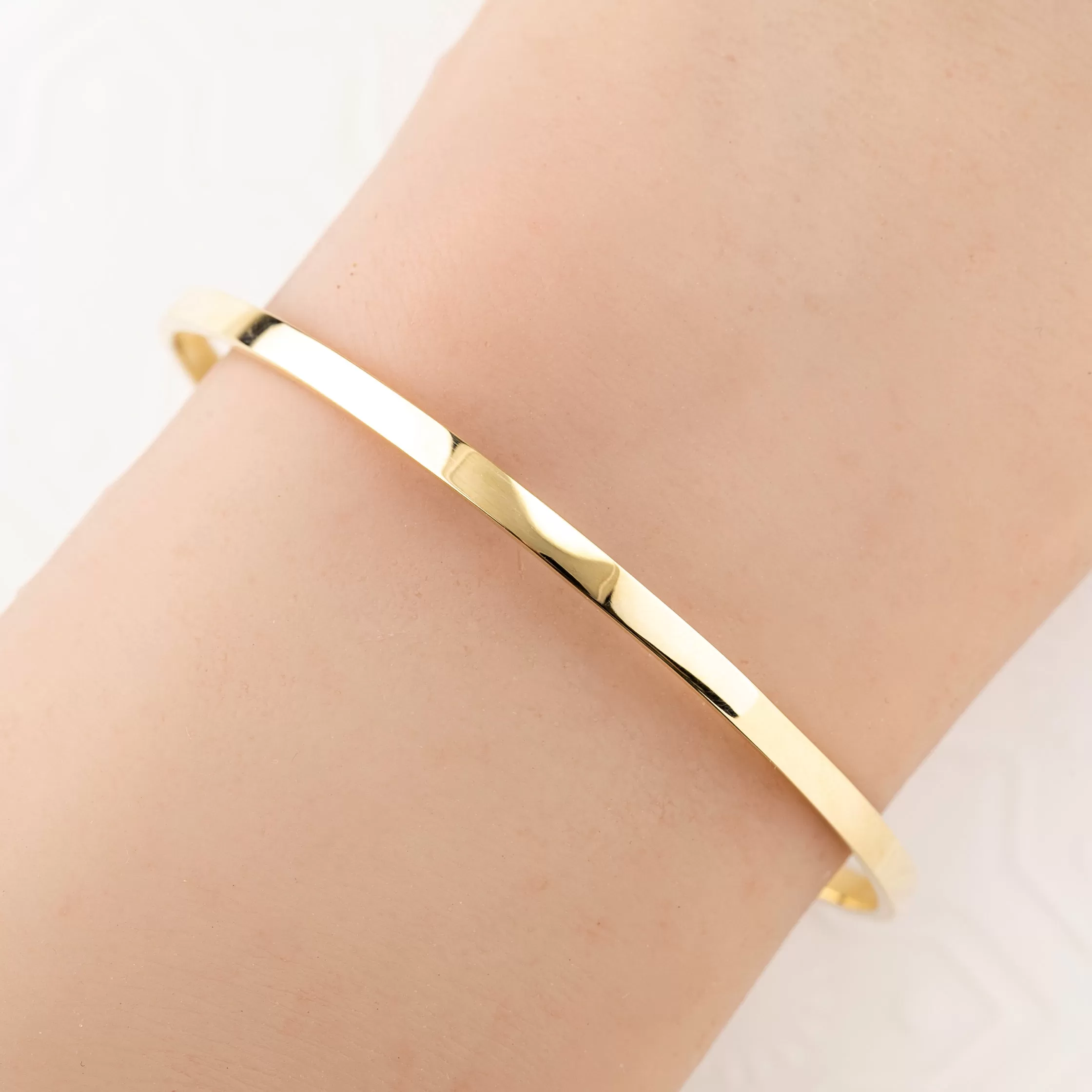 3mm Gold Bangle Bracelet