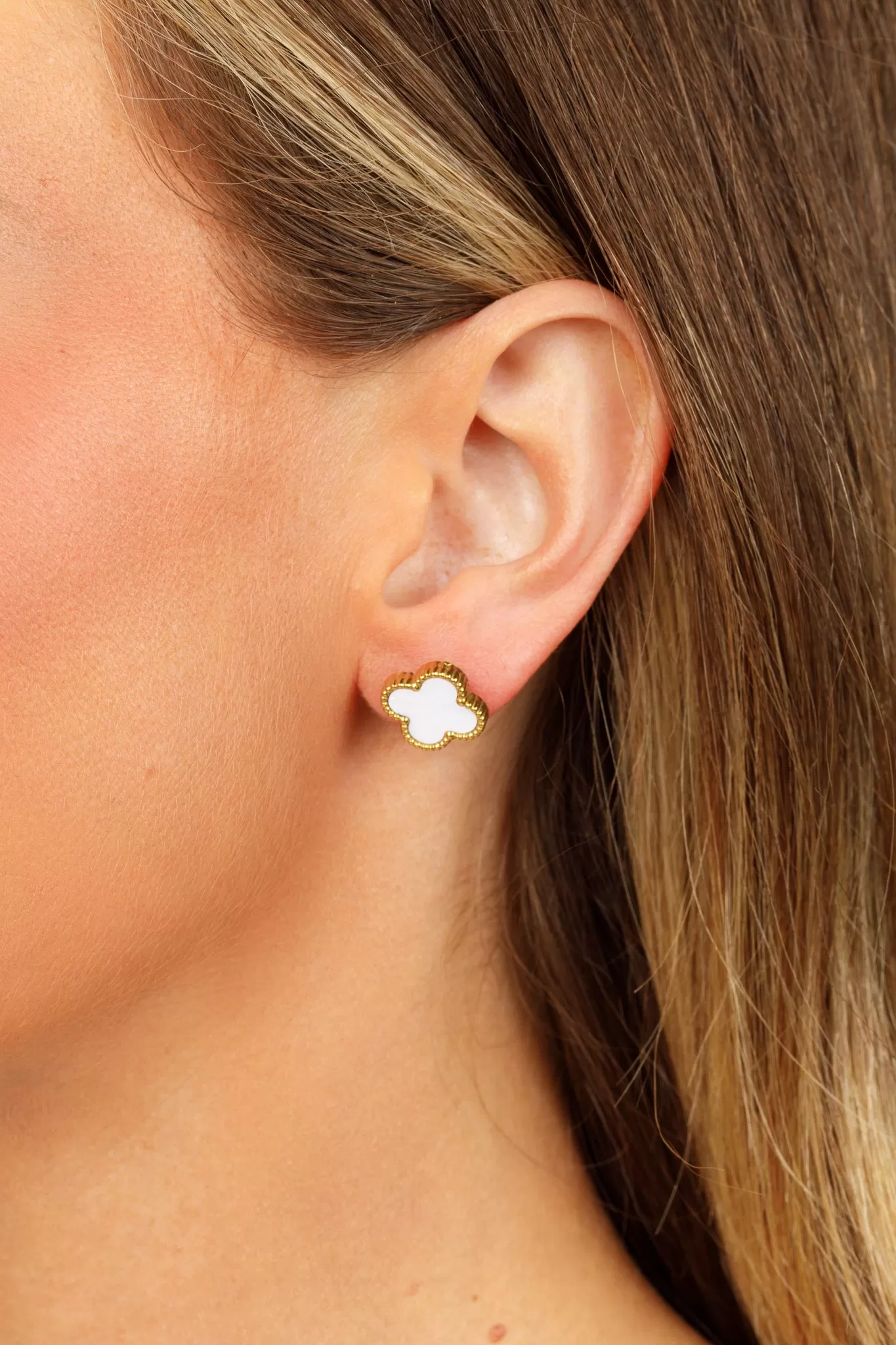 Alora Clover Earrings- White