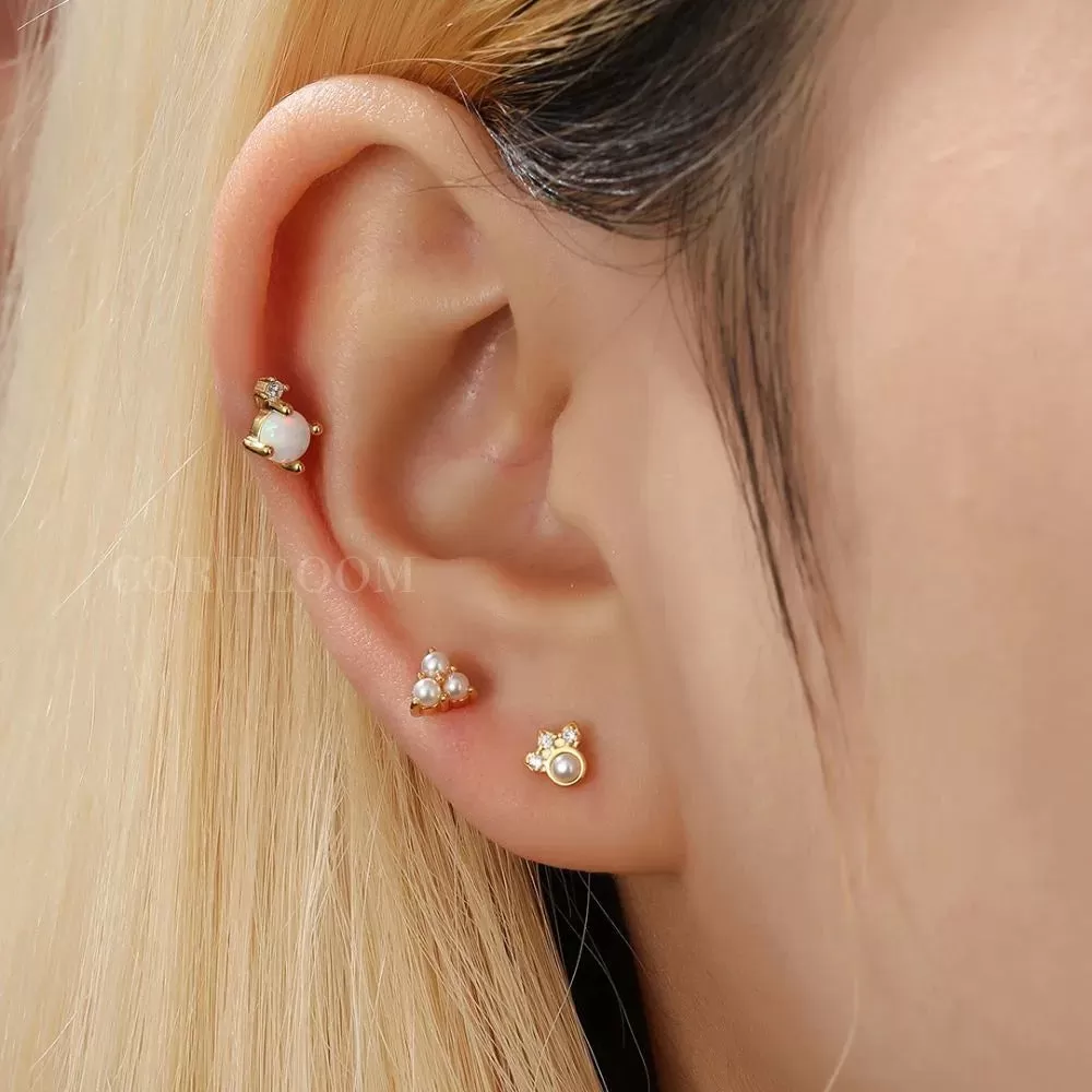 Baby Pearl Little Paw Flat Back Piercing (18G)