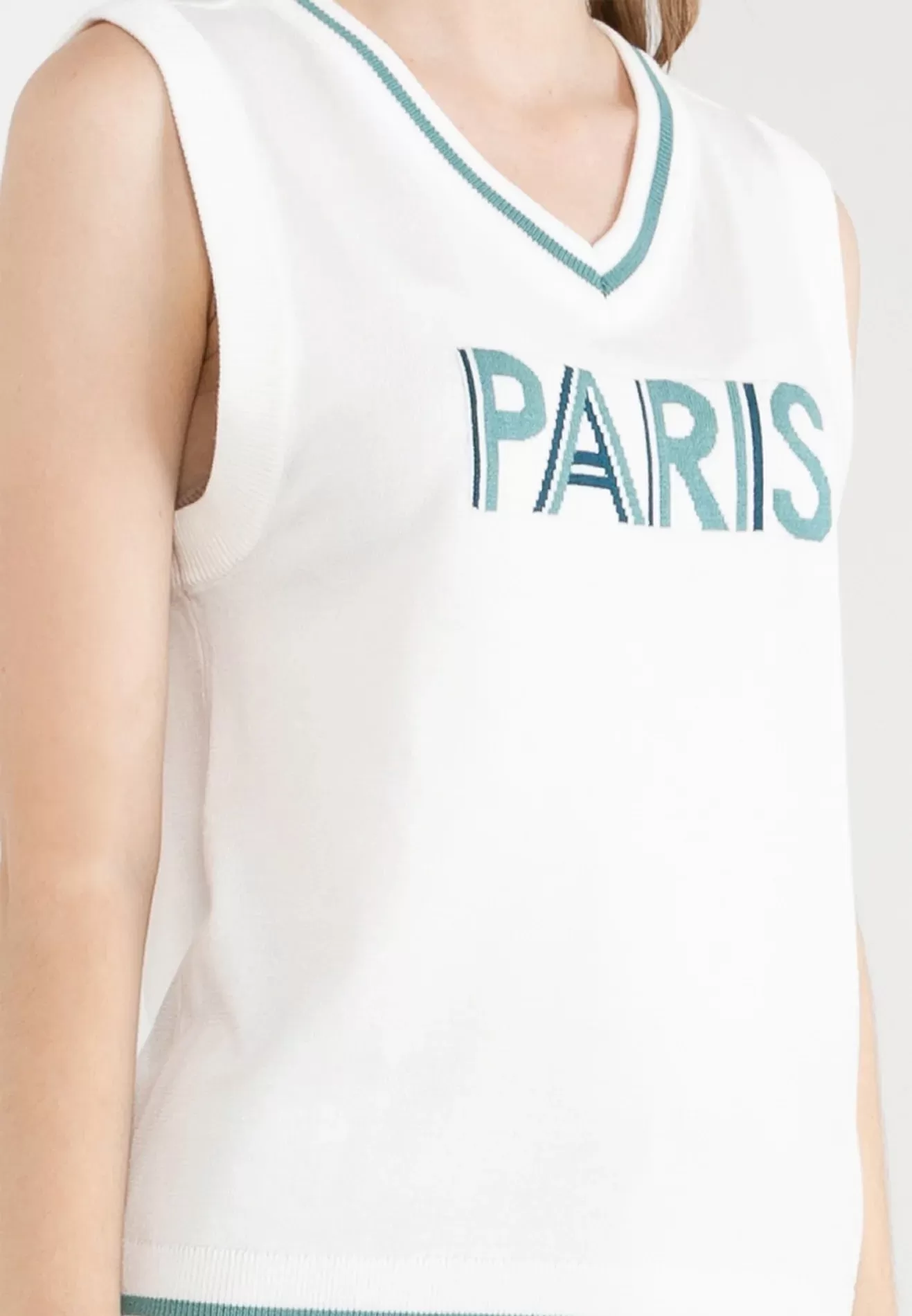 ELLE Active “PARIS” Sleeveless V-Neck Knitted Vest