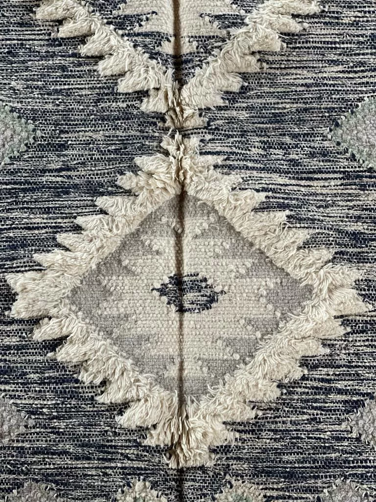 Hand Knotted Wool & Cotton RUG 17