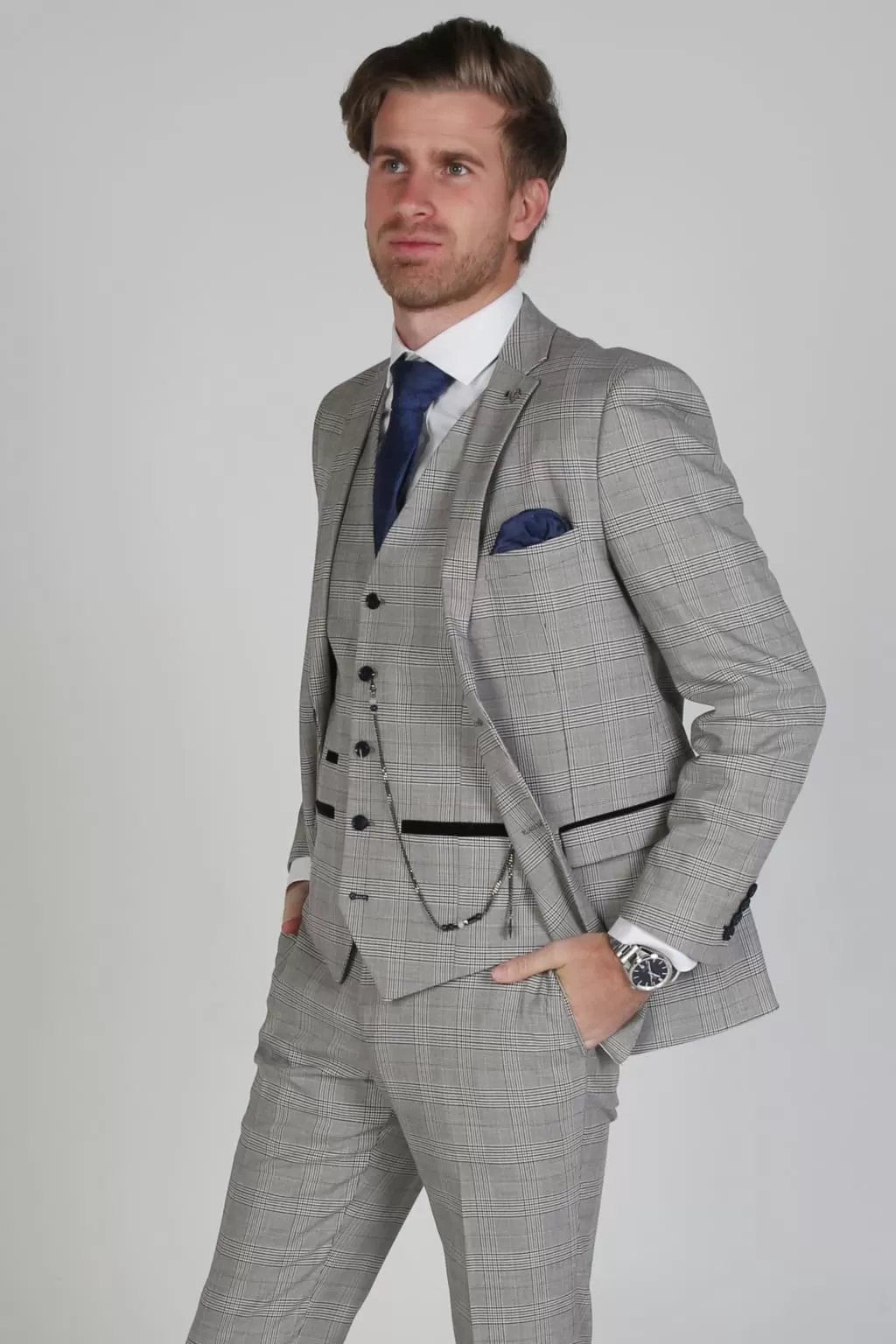 Hugo Grey Men's Three Piece Suit