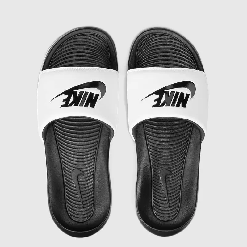 NIKE VICTORI ONE SLIDE