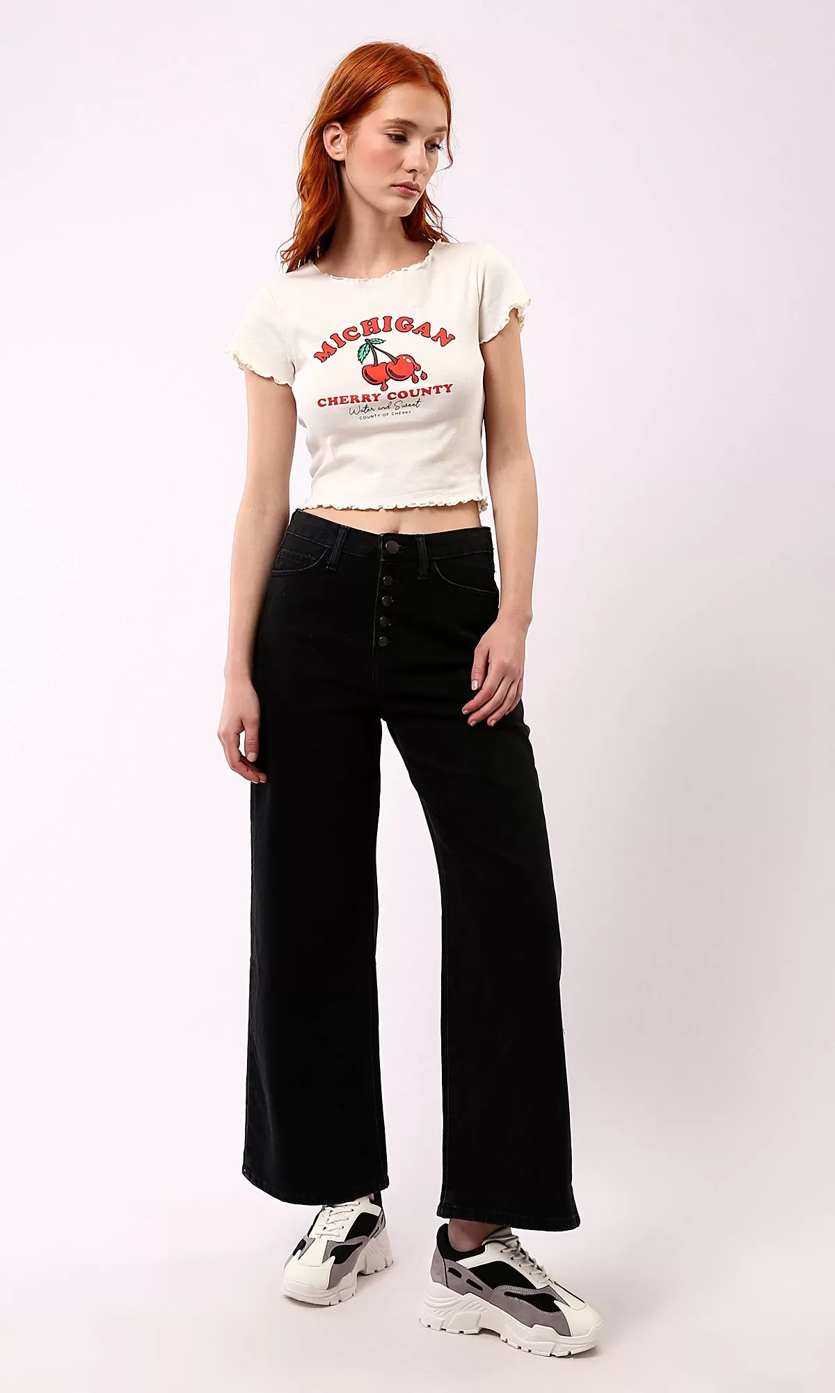 O183103 Wide Leg Solid Black Buttoned Jeans