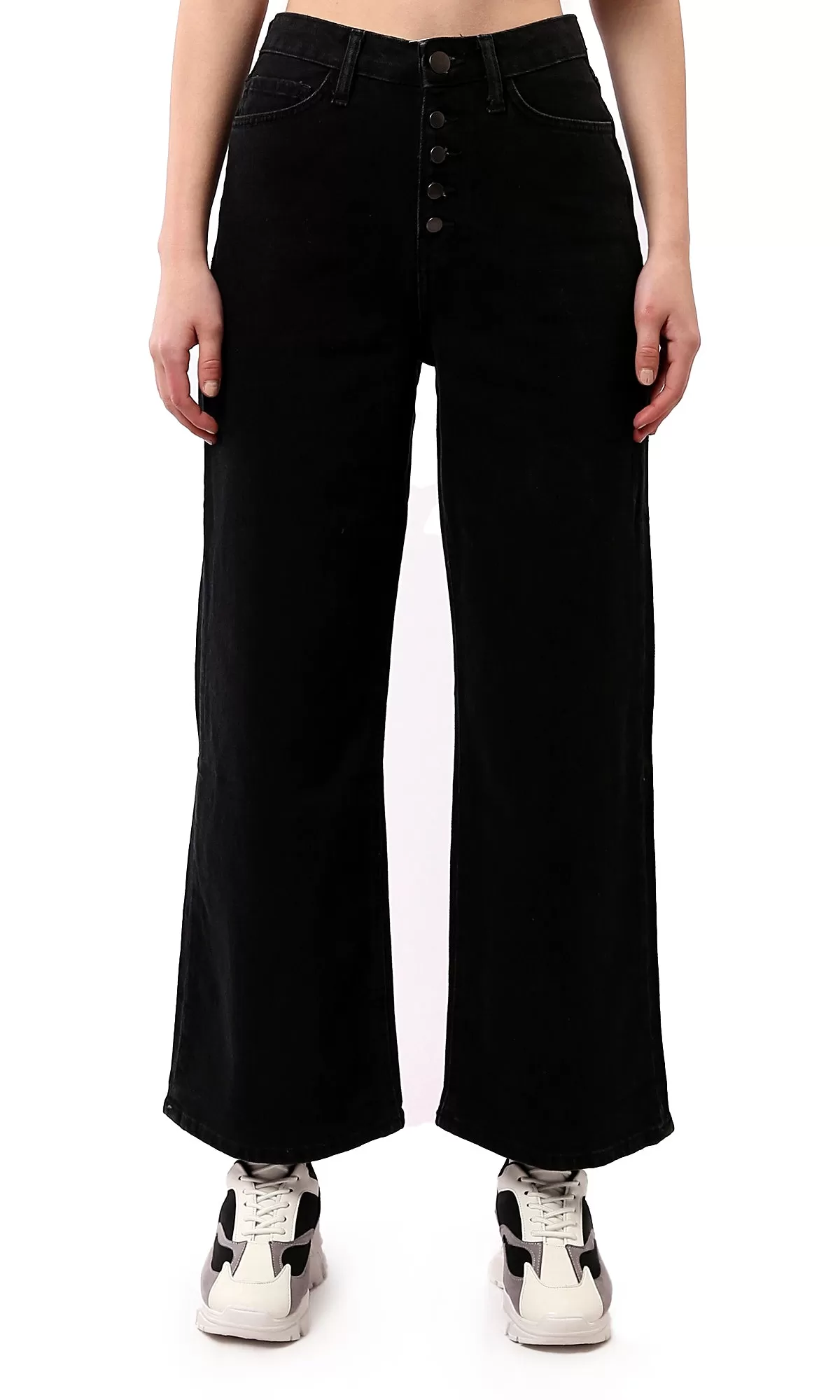 O183103 Wide Leg Solid Black Buttoned Jeans