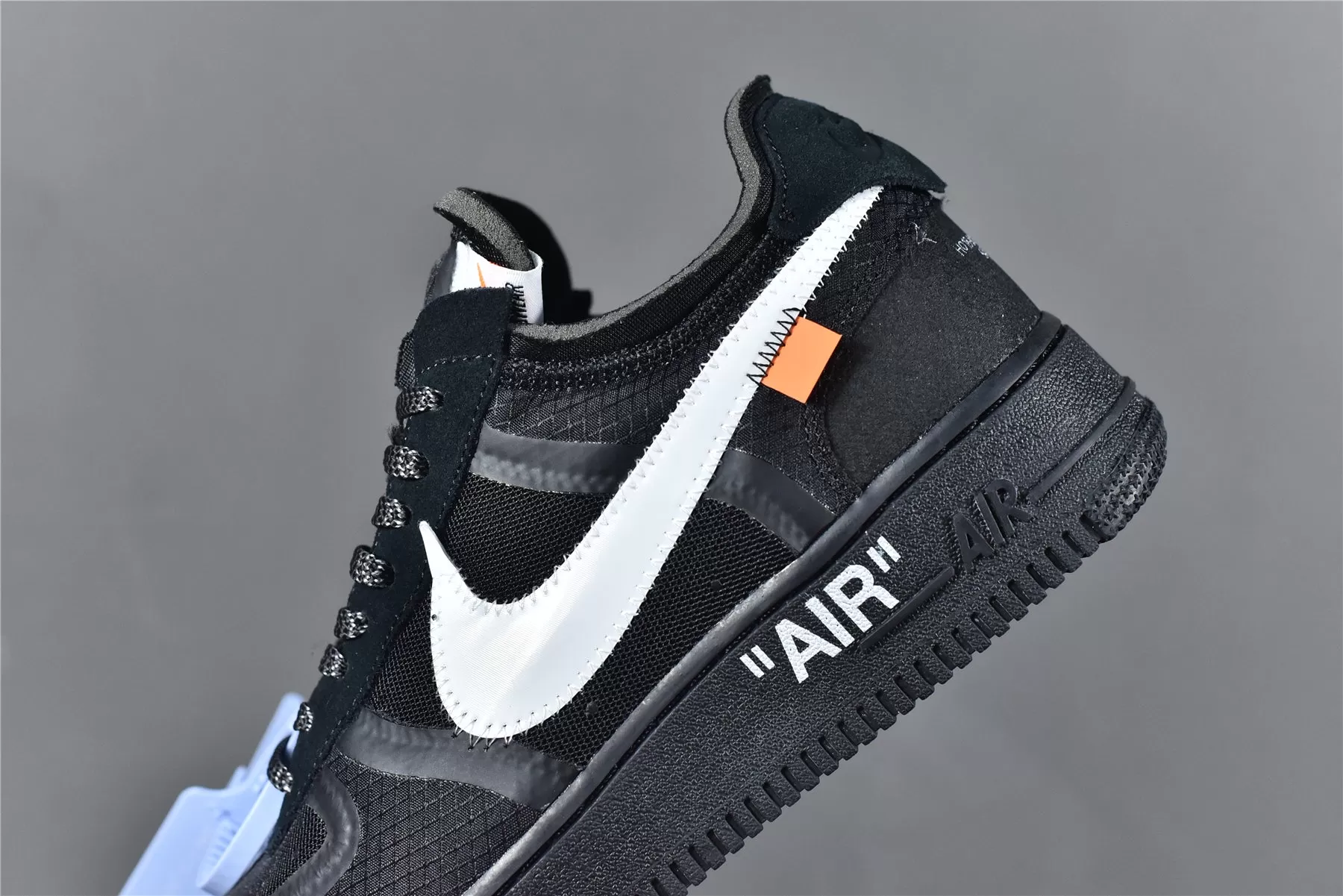 Off-White Air Force 1 Black