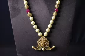 puligoru pendant Mala for groom