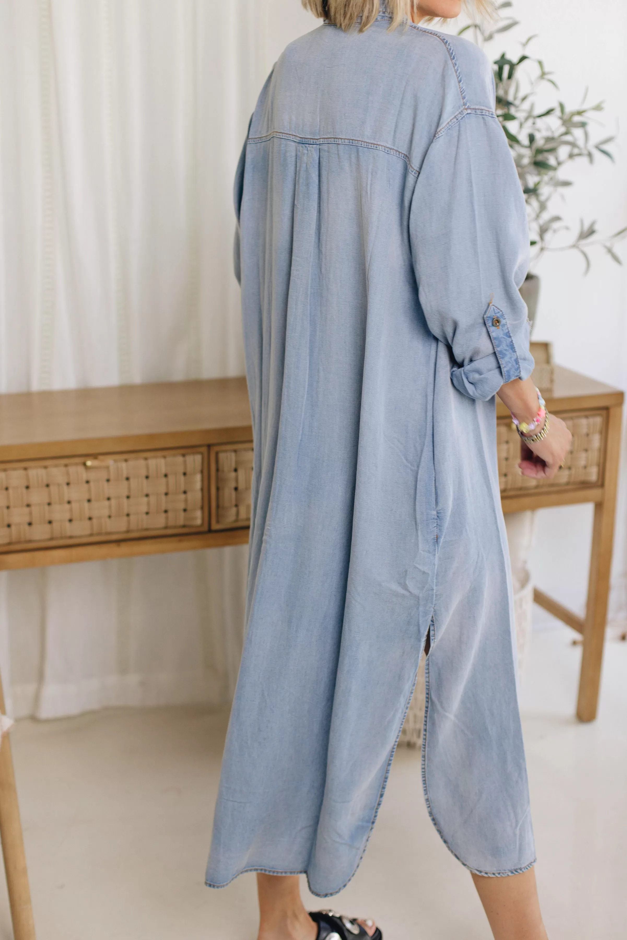 RESTOCKED! - Gigi Long Tencel Chambray Duster (S-3XL)