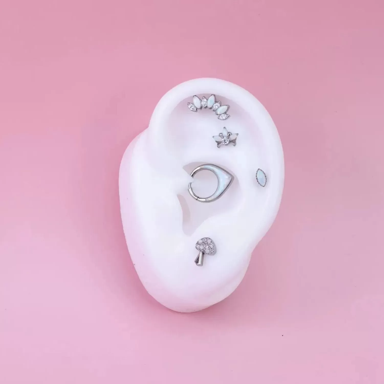 Titanium White Opal PLANCHETTE Clicker