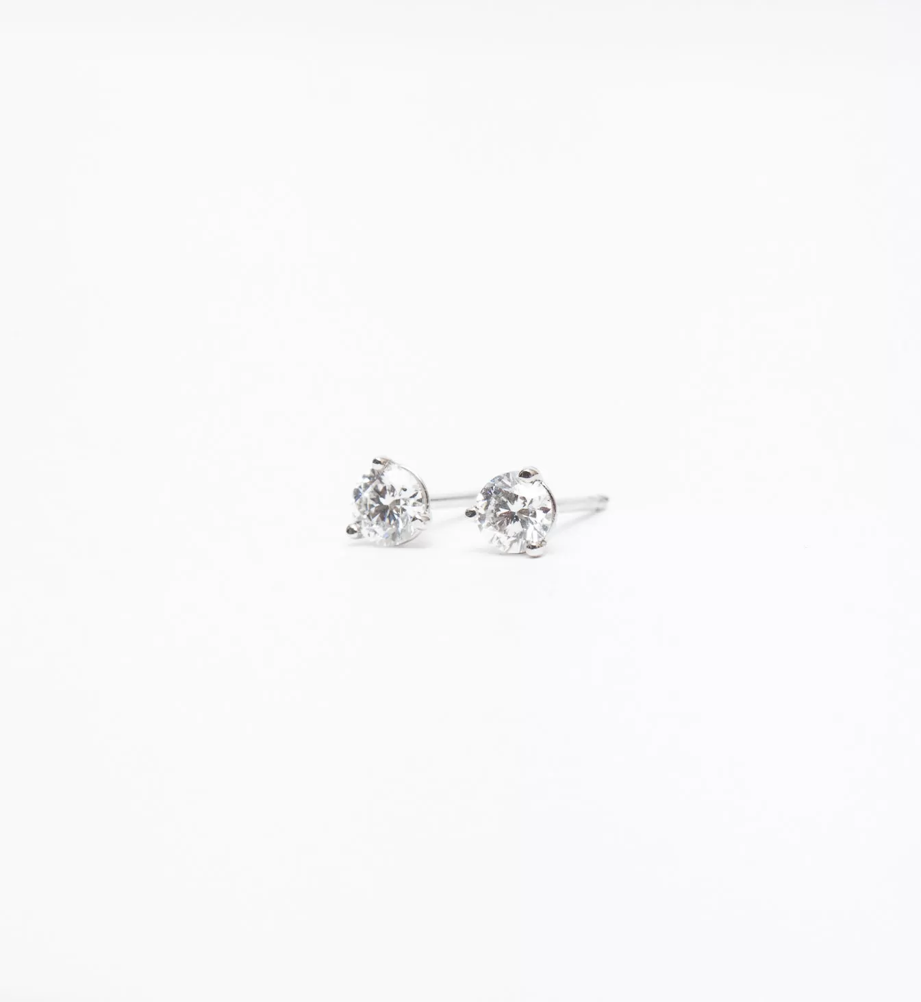 White Gold 0.50 ctw Three-Prong Diamond Studs