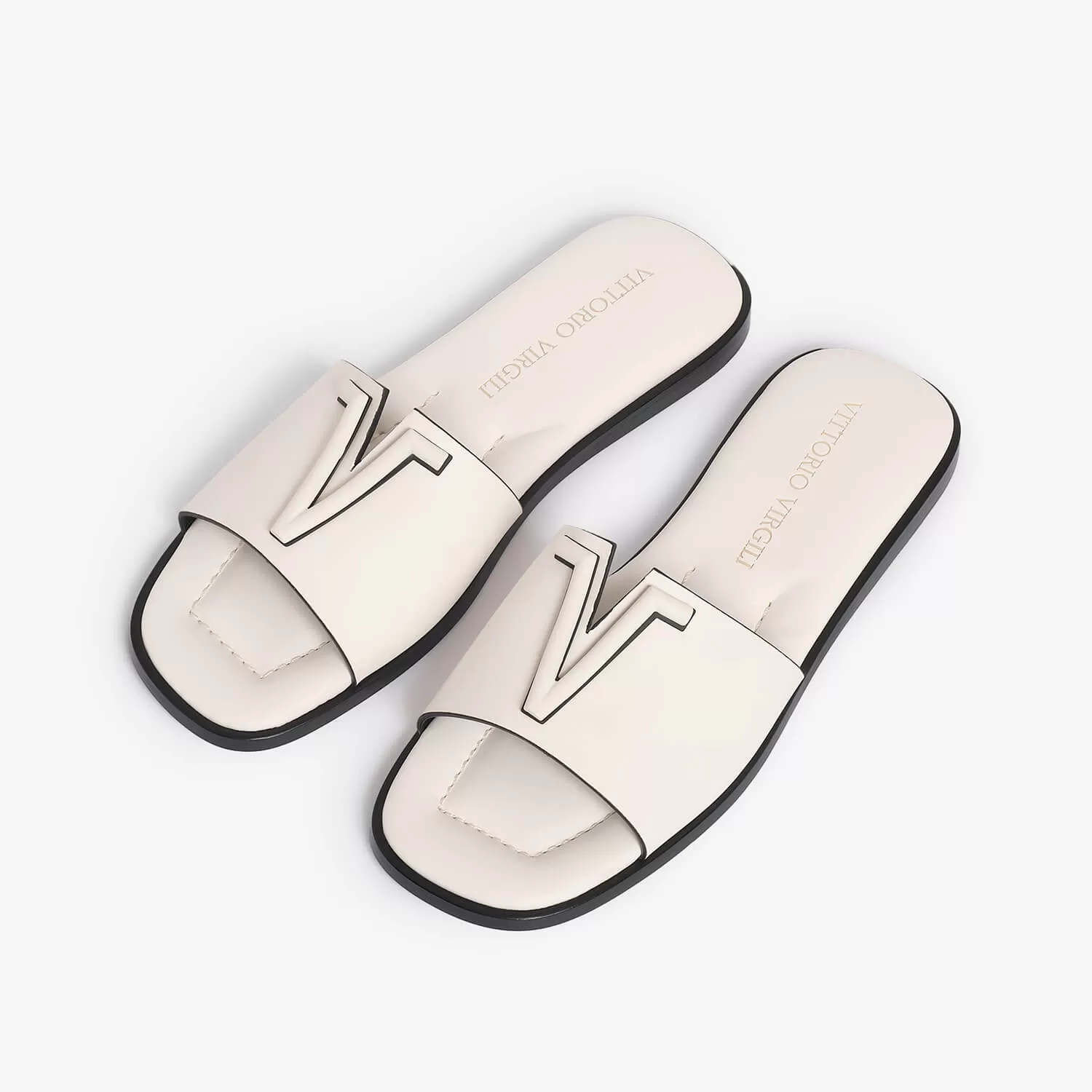 Women's leather slider sandal